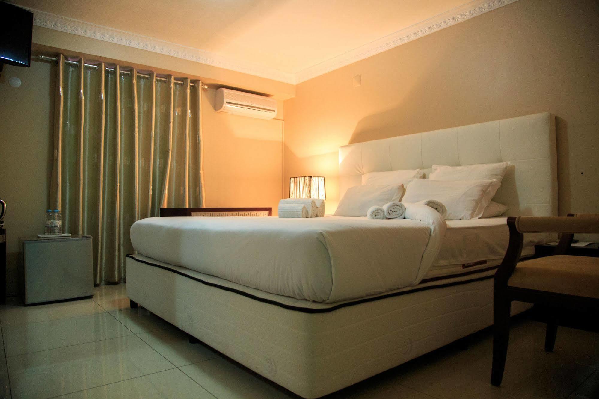 Hotel Atlantis Maputo Extérieur photo
